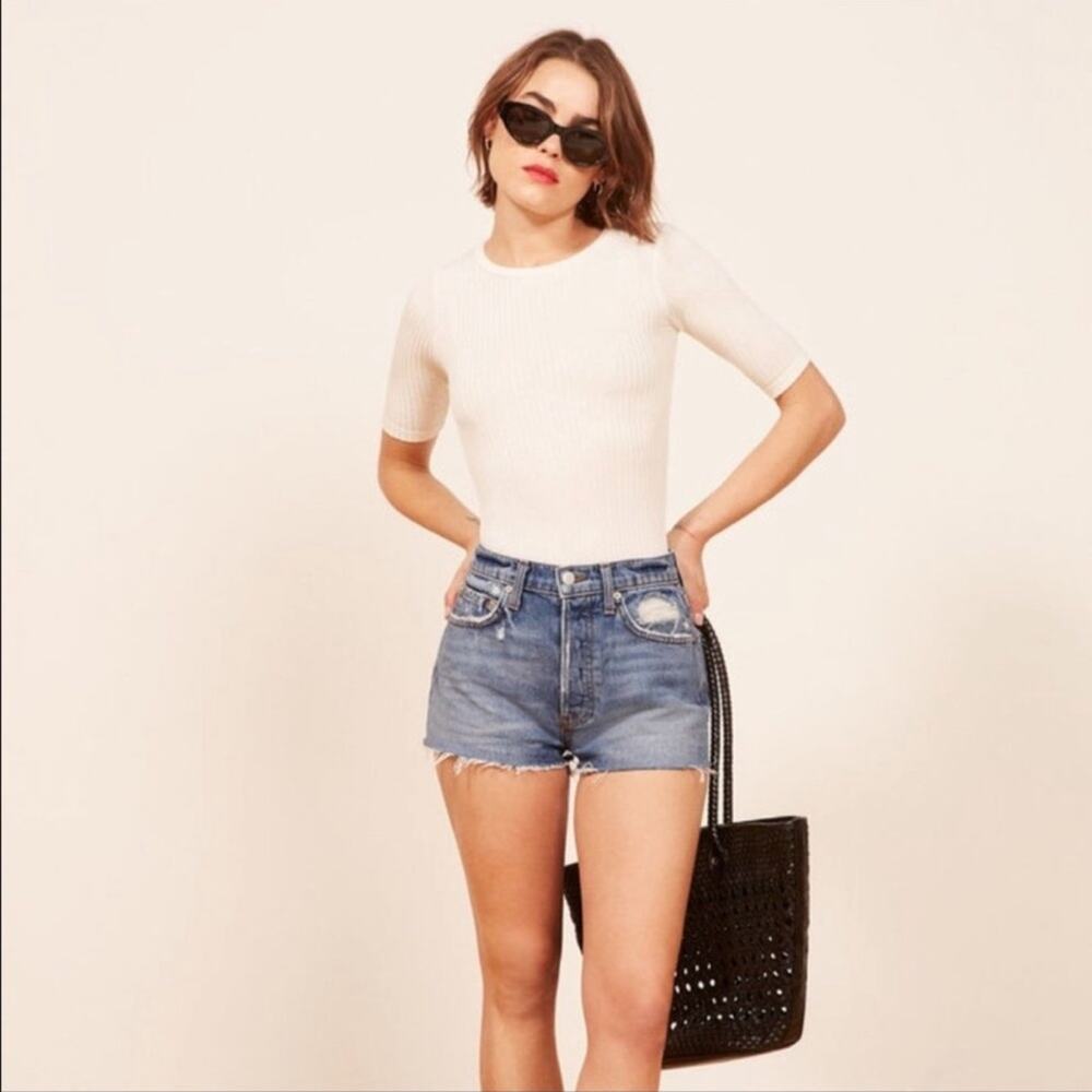 Reformation Dixie Short in Bryce Wash Denim Cut Offs Size 30
